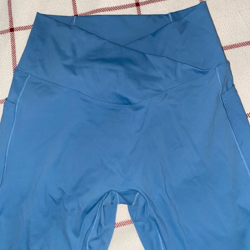 Cross Over Leggings